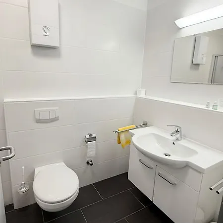 Gm In Laatzen Bei ゲストハウス ハノーファー