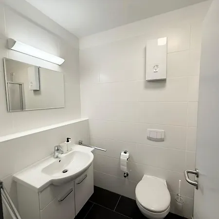 Gm In Laatzen Bei ゲストハウス