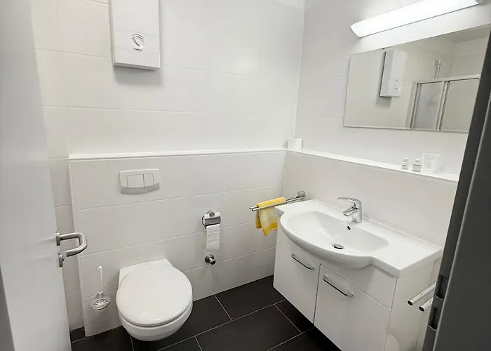 Gm In Laatzen Bei בית הארחה הנובר