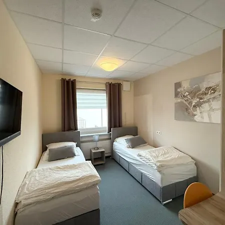 Gm In Laatzen Bei Penzion 3*